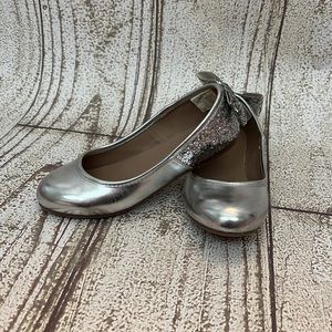 VGUC girls Gymboree silver glitter bow ballet flats size 13